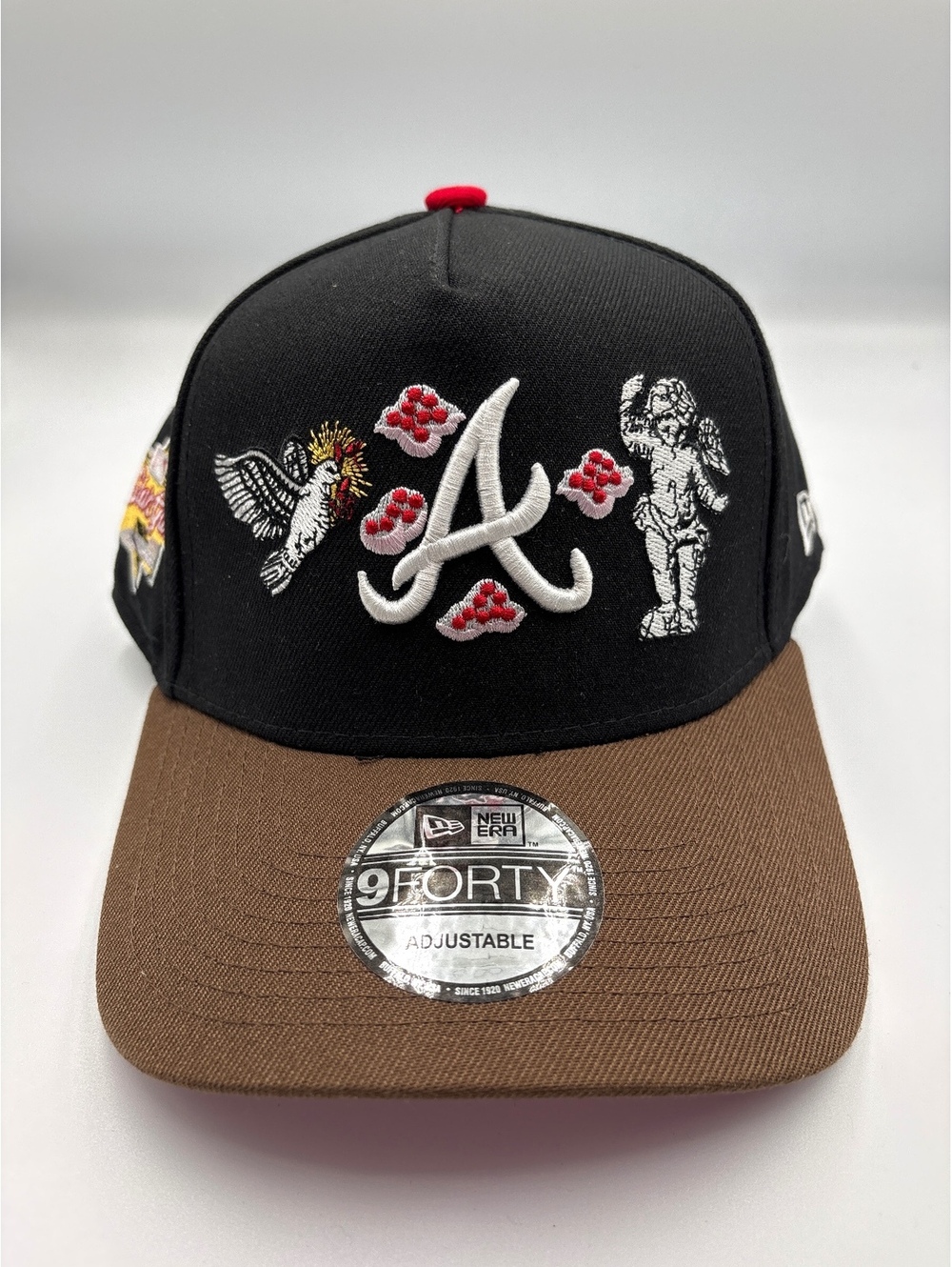 New Era 9FORTY Adjustable Black and Brown Baseball Cap with Embroidered Design